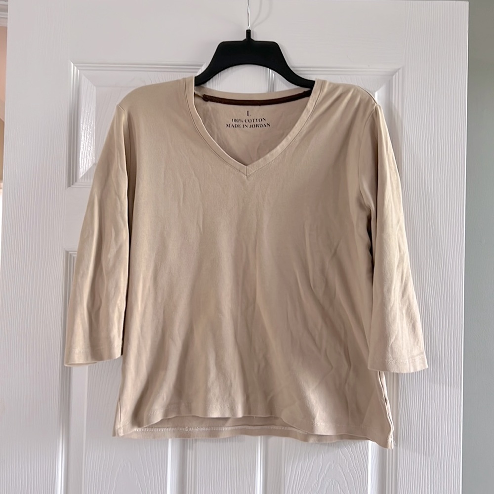 Tan 3/4 sleeve cotton comfort fit top - size Large